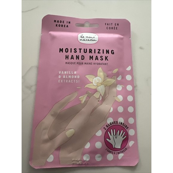 Le Mini Macaron Moisturizing Vanilla Almond Hand Mask New (2 Gloves) - Picture 1 of 8